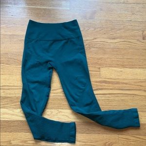 Rare Lululemon Leggings - Size 4